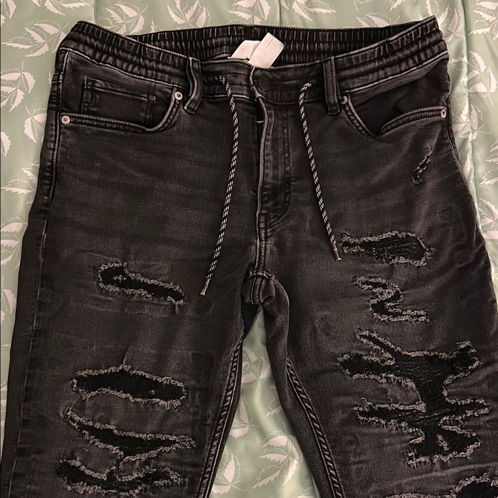 H&M Black Skinny Distressed Jeans